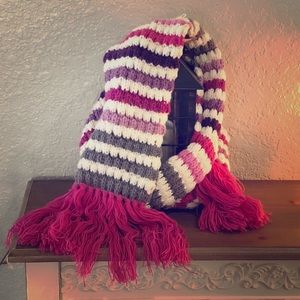 St. John’s Bay Scarf